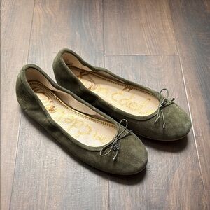 Sam Edelman Green Suede Ballet Flats with Bow